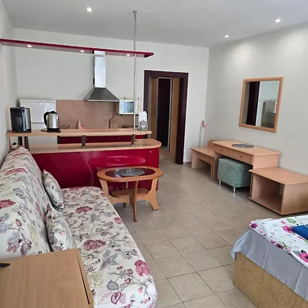 212s Miramar Sunny Апартамент Слънчев бряг